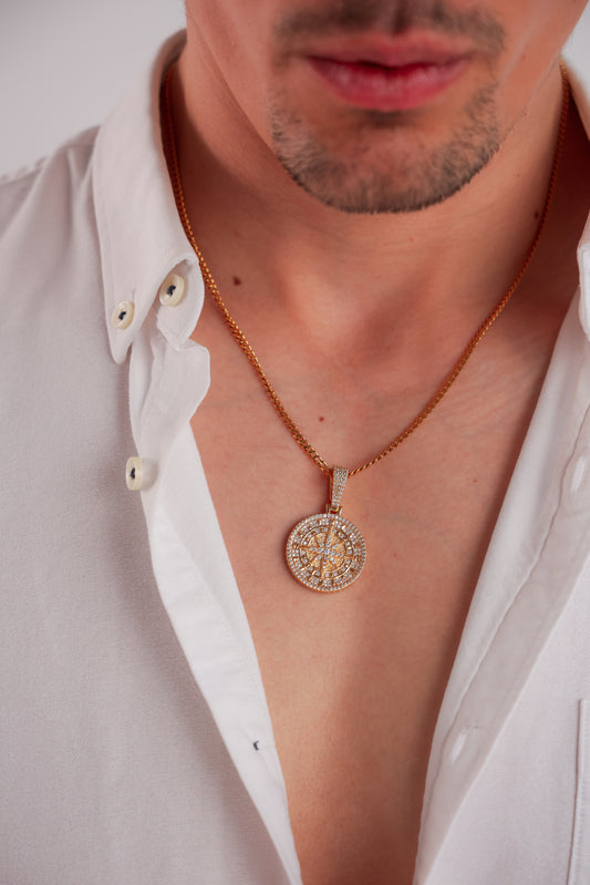 ICED GOLD COMPASS PENDANT WITH CHAIN