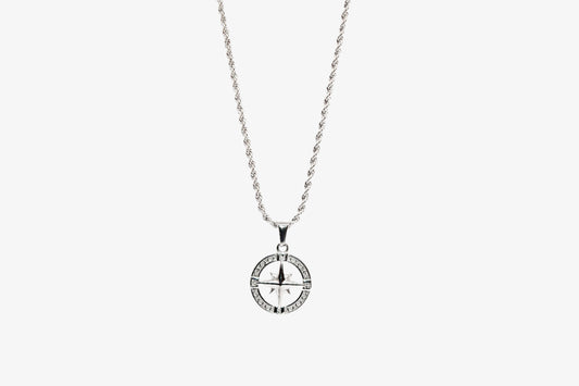 SILVER TWIST CHAIN WITH COMPASS PENDANT